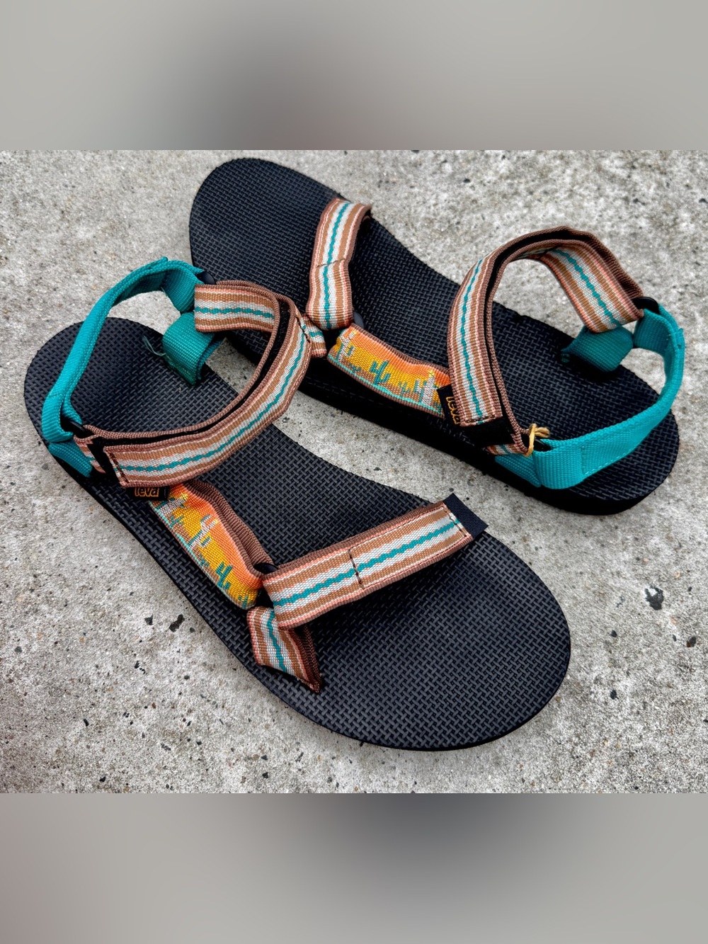 Teva Original Universal Desert Cactus Sandal - Women’s 10 NWOT